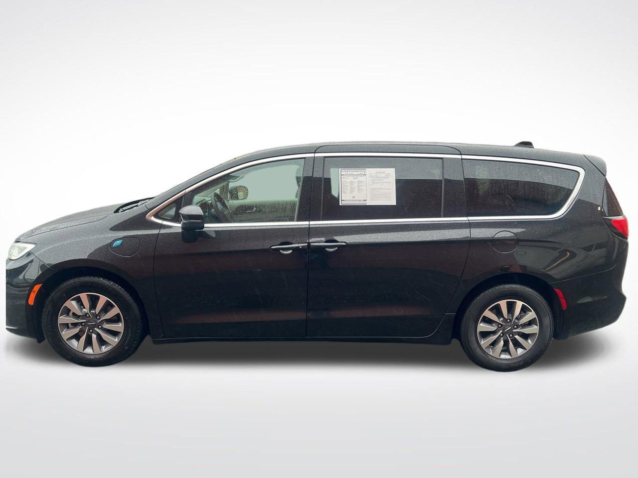 Used 2023 Chrysler Pacifica Touring-L video 2