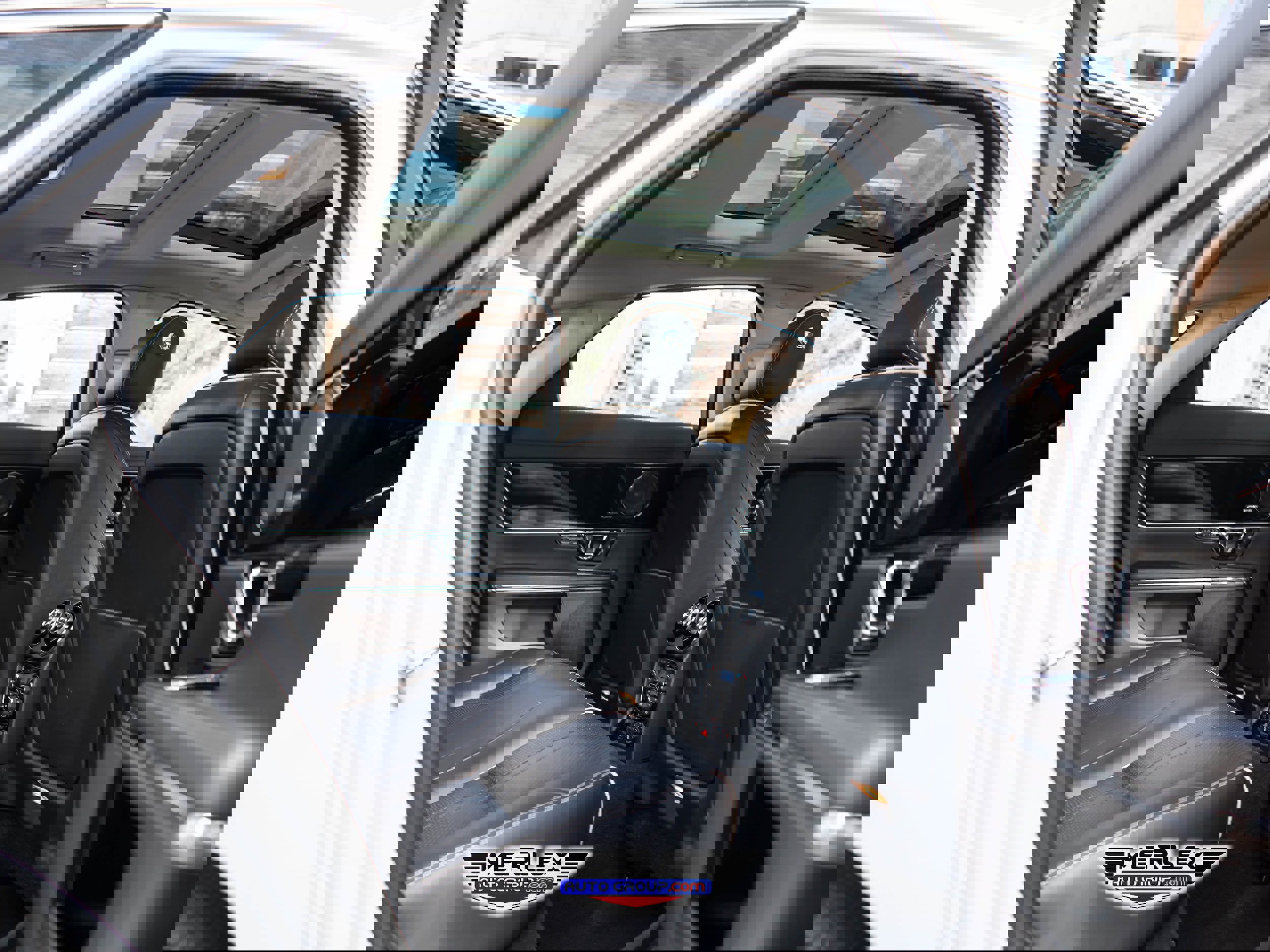 Used 2019 Jaguar XJ R-Sport image 19