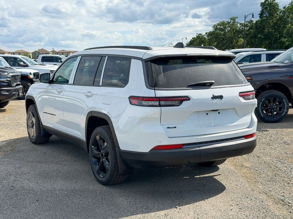 New 2026 Jeep Grand Cherokee L Limited AWD/4WD image 8