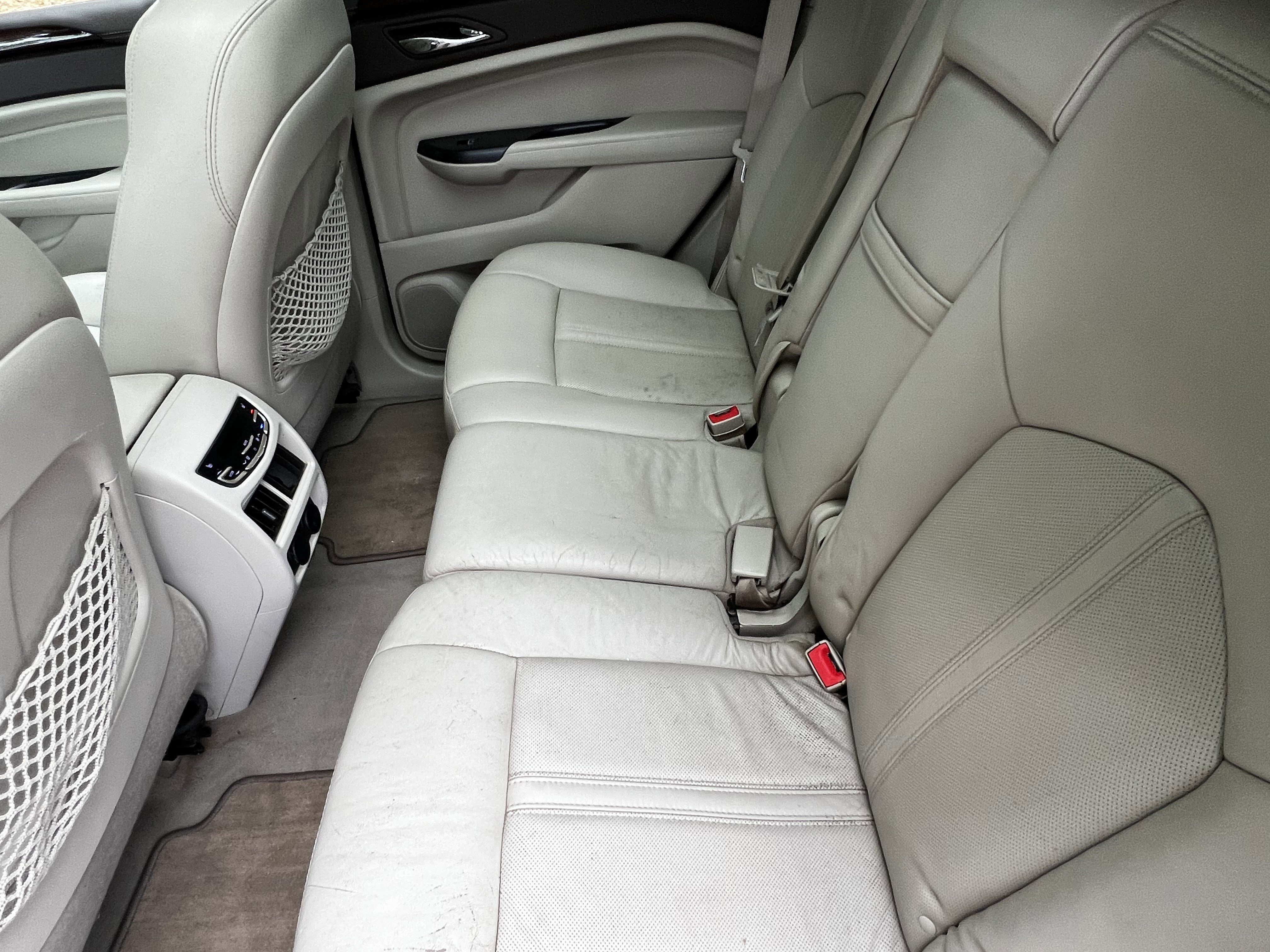 Used 2016 Cadillac SRX Premium AWD/4WD image 28