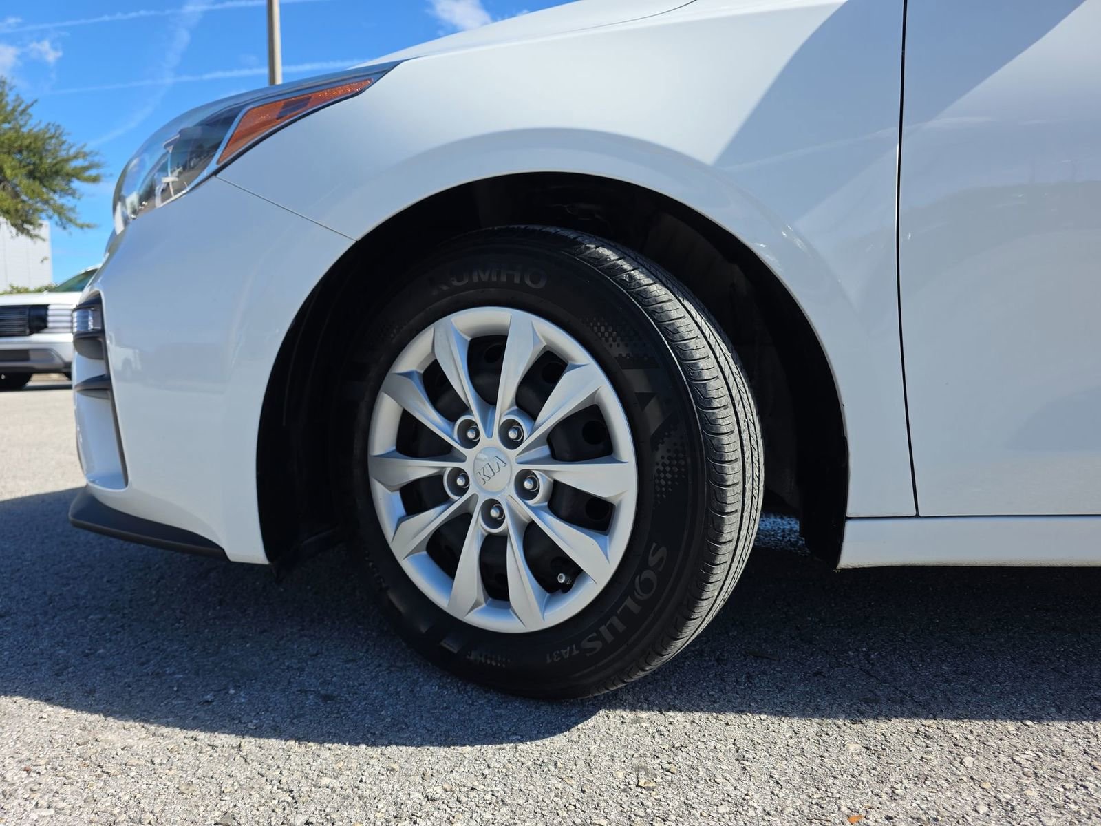 Used 2021 Kia Forte FE image 29