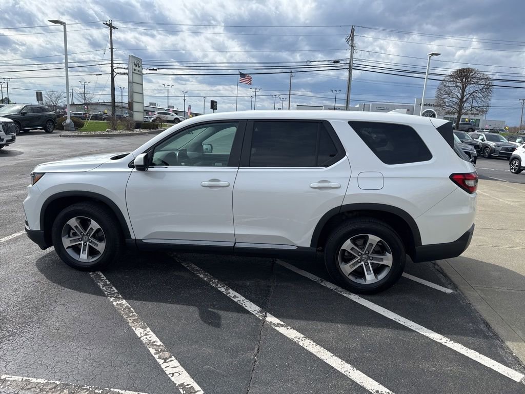 Used 2023 Honda Pilot EX-L image 8