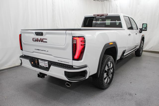 New 2026 GMC Sierra 3500 Denali w/ Denali Reserve Package AWD/4WD image 9