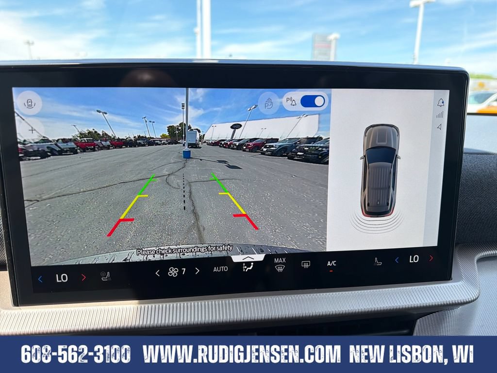 New 2026 Ford Explorer Active w/ Active Comfort Package AWD/4WD image 23