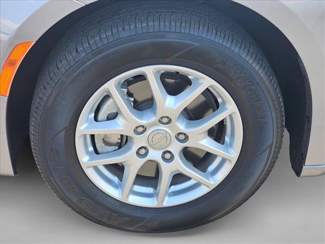 Used 2020 Chrysler Voyager LX w/ Cold Weather Group FWD image 25