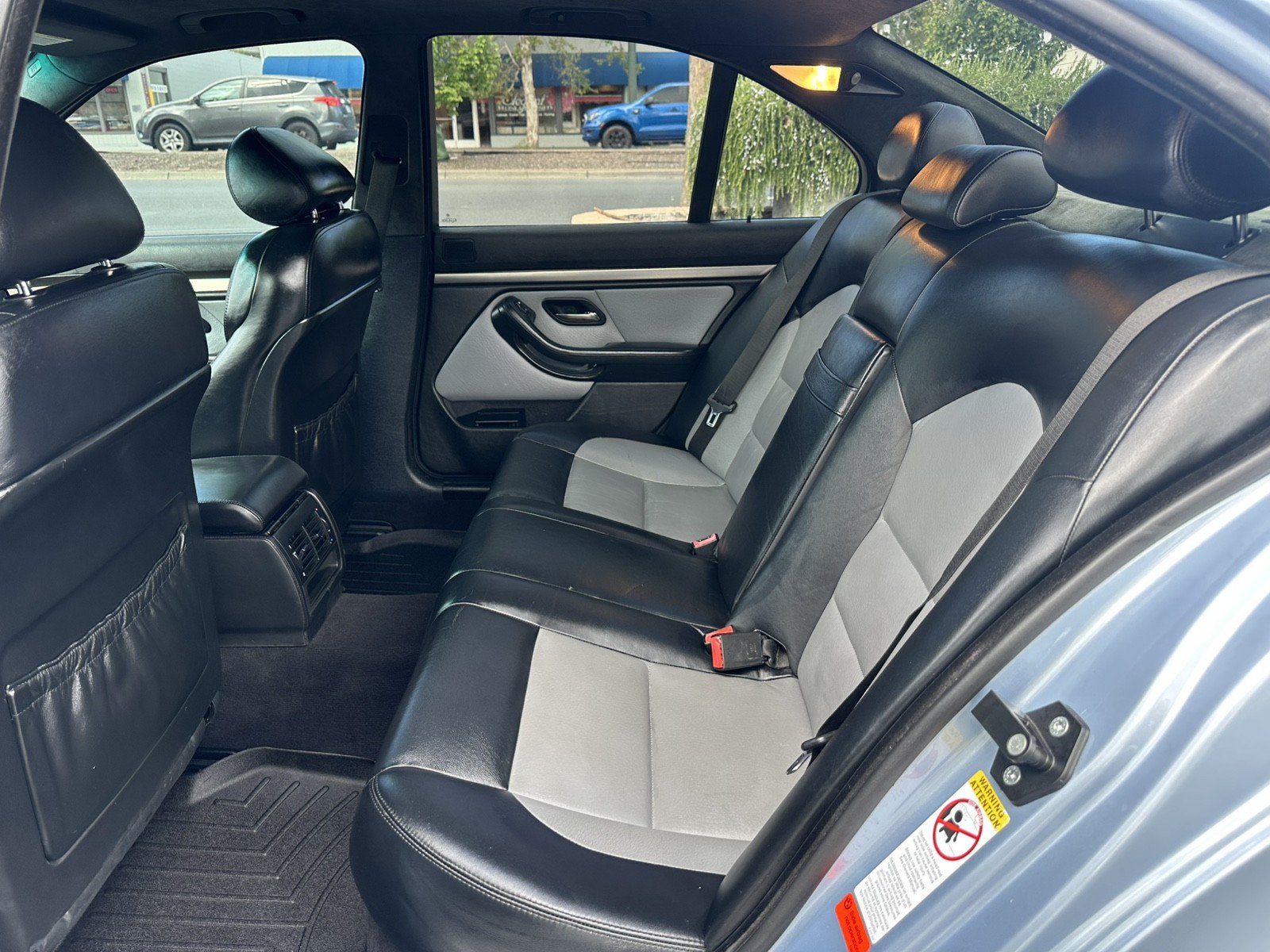 Used 2001 BMW M5 RWD image 23