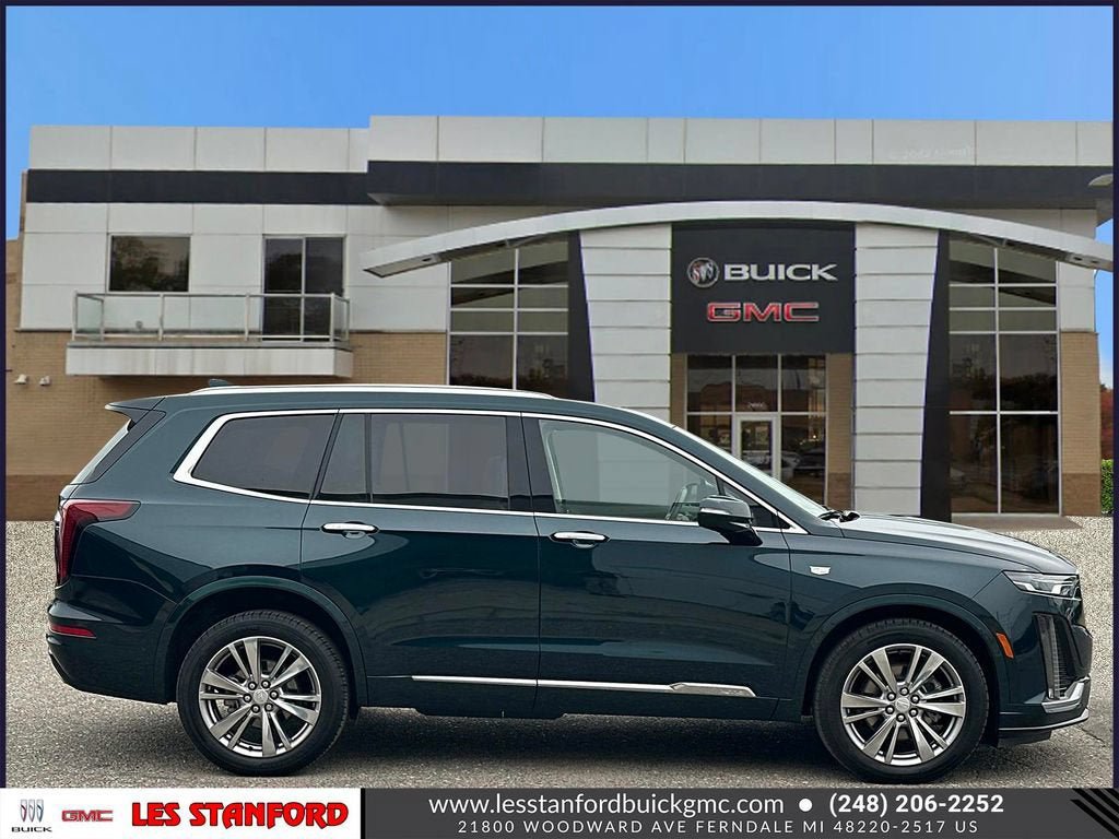 Certified 2025 Cadillac XT6 Premium Luxury AWD/4WD image 7