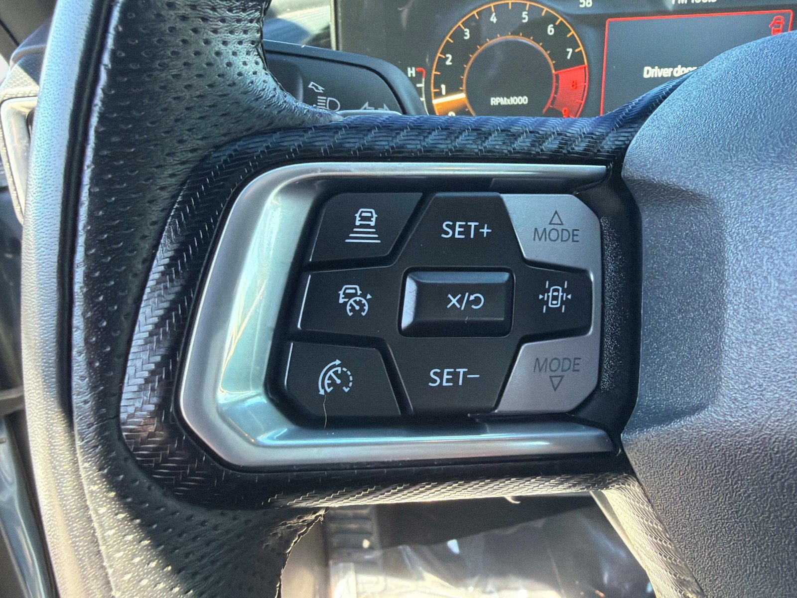 Used 2025 Ford Mustang GT Premium image 38