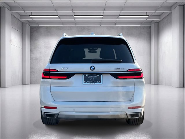 Used 2024 BMW X7 xDrive40i w/ Executive Package image 4