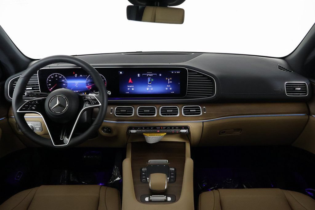 New 2026 Mercedes-Benz GLE 580 4MATIC image 4