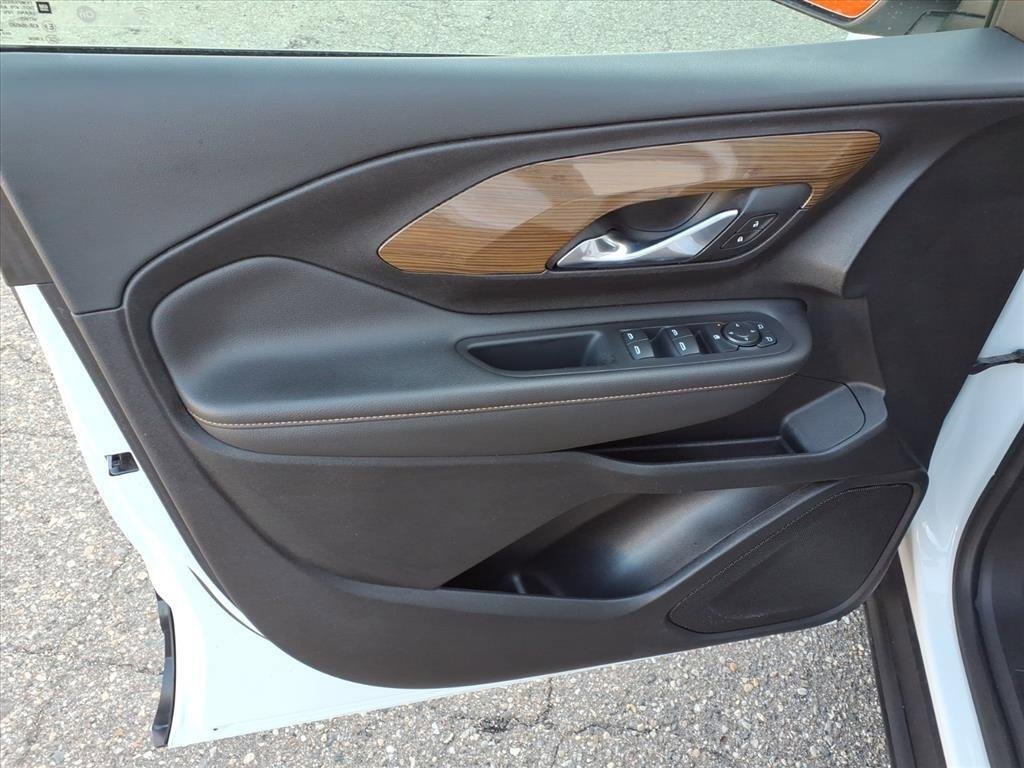Used 2019 GMC Terrain SLE w/ Driver Convenience Package image 12