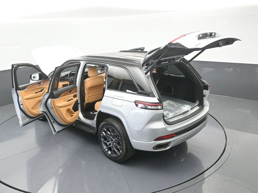 New 2025 Jeep Grand Cherokee Summit image 65