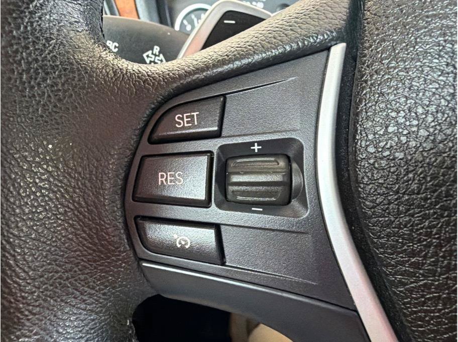 Used 2014 BMW 428i xDrive Coupe AWD/4WD image 16