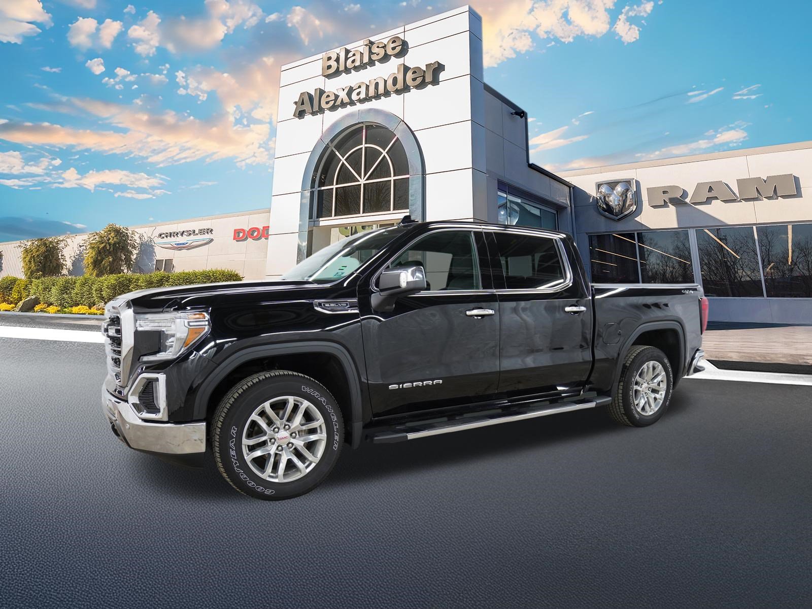 Used 2019 GMC Sierra 1500 SLT w/ SLT Premium Plus Package image 11