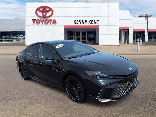 Used 2026 Toyota Camry SE