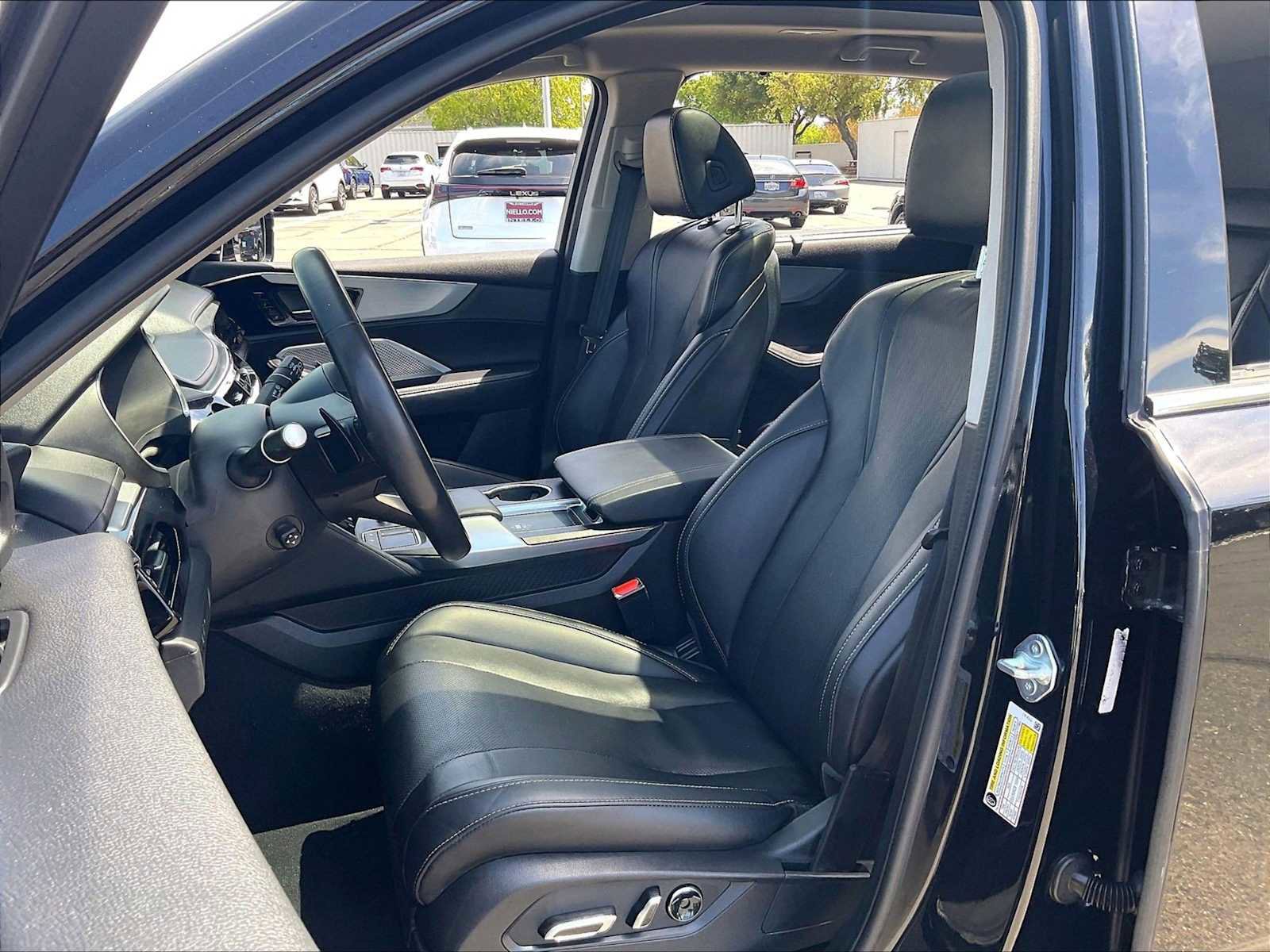 Used 2023 Acura MDX SH-AWD w/ Technology Package image 27