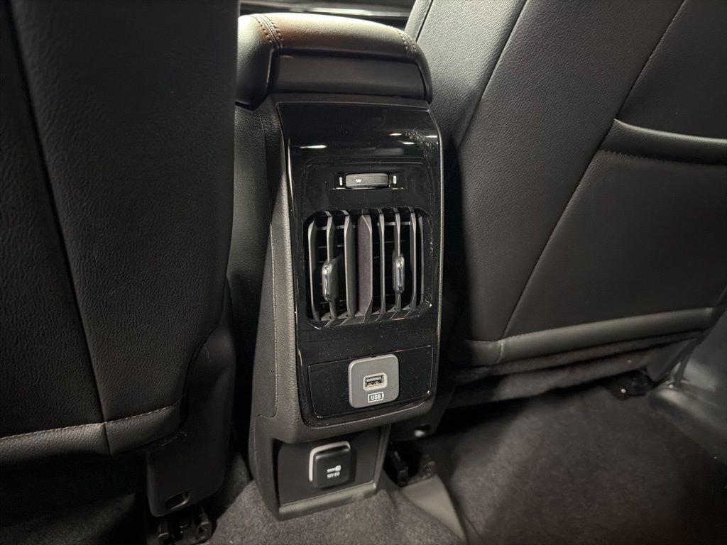 New 2026 Jeep Compass Latitude image 12