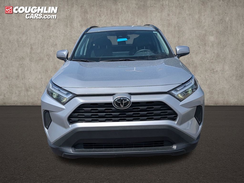 Used 2024 Toyota RAV4 XLE image 2