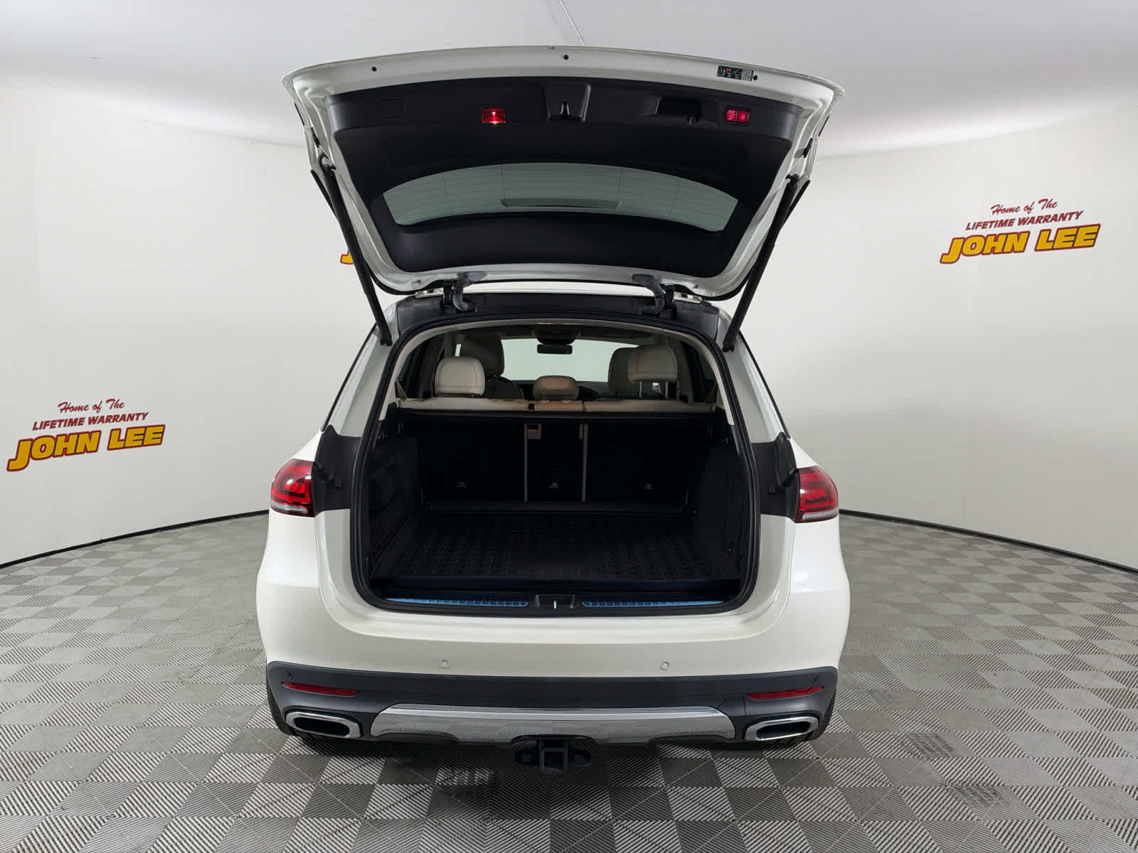 Used 2022 Mercedes-Benz GLE 450 4MATIC image 5