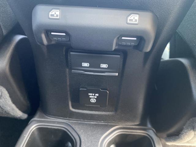 New 2025 Jeep Gladiator Willys image 33