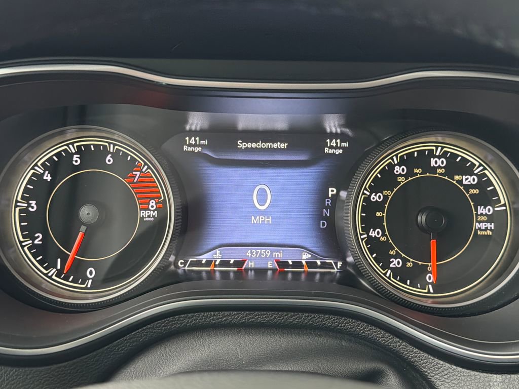 Used 2022 Jeep Cherokee Limited AWD/4WD image 47