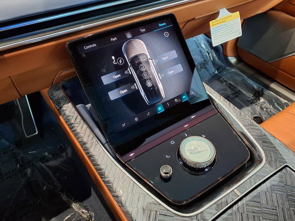 New 2025 Cadillac Celestiq image 7