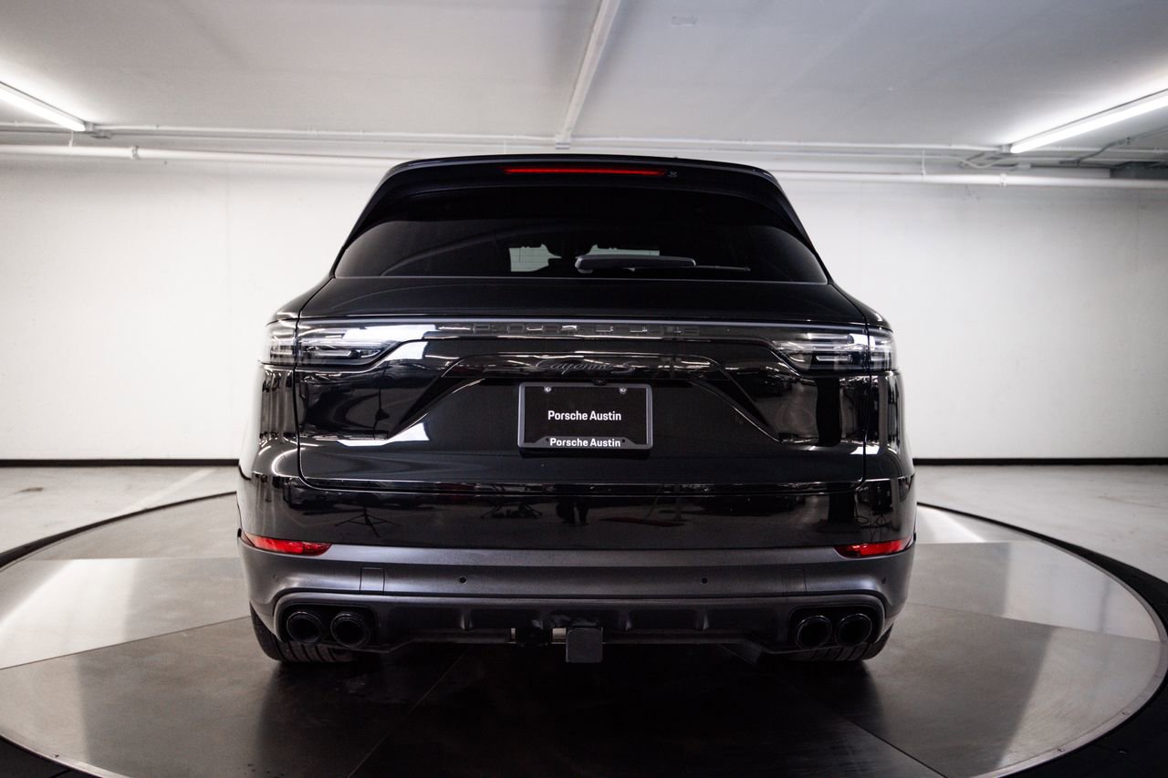 Certified 2023 Porsche Cayenne S Platinum image 6