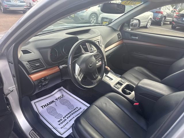 Used 2013 Subaru Outback 2.5i Limited AWD/4WD image 32