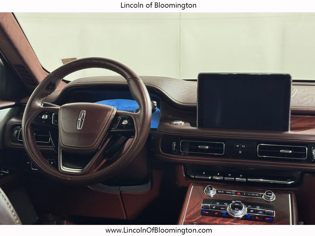 Used 2023 Lincoln Aviator Black Label w/ Dynamic Handling Package image 22
