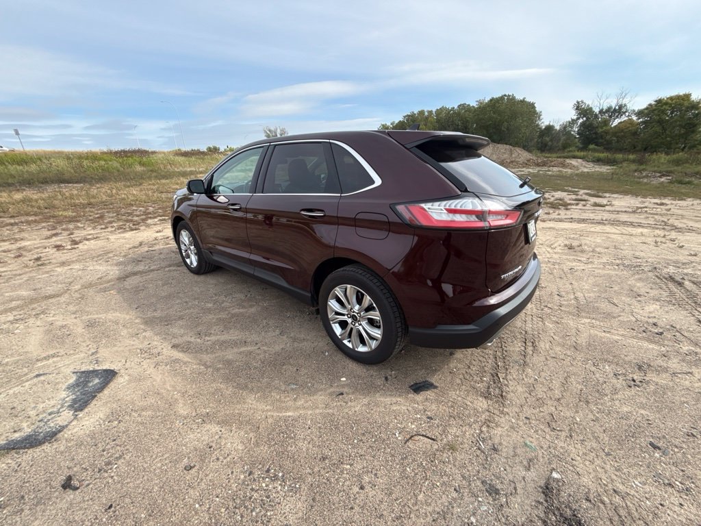Used 2024 Ford Edge Titanium AWD/4WD image 6