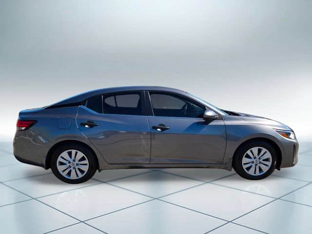 Used 2024 Nissan Sentra S FWD image 4
