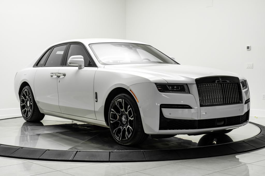 Used 2022 Rolls-Royce Ghost Black Badge AWD/4WD image 3