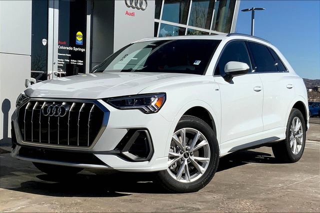 New 2025 Audi Q3 2.0T Premium