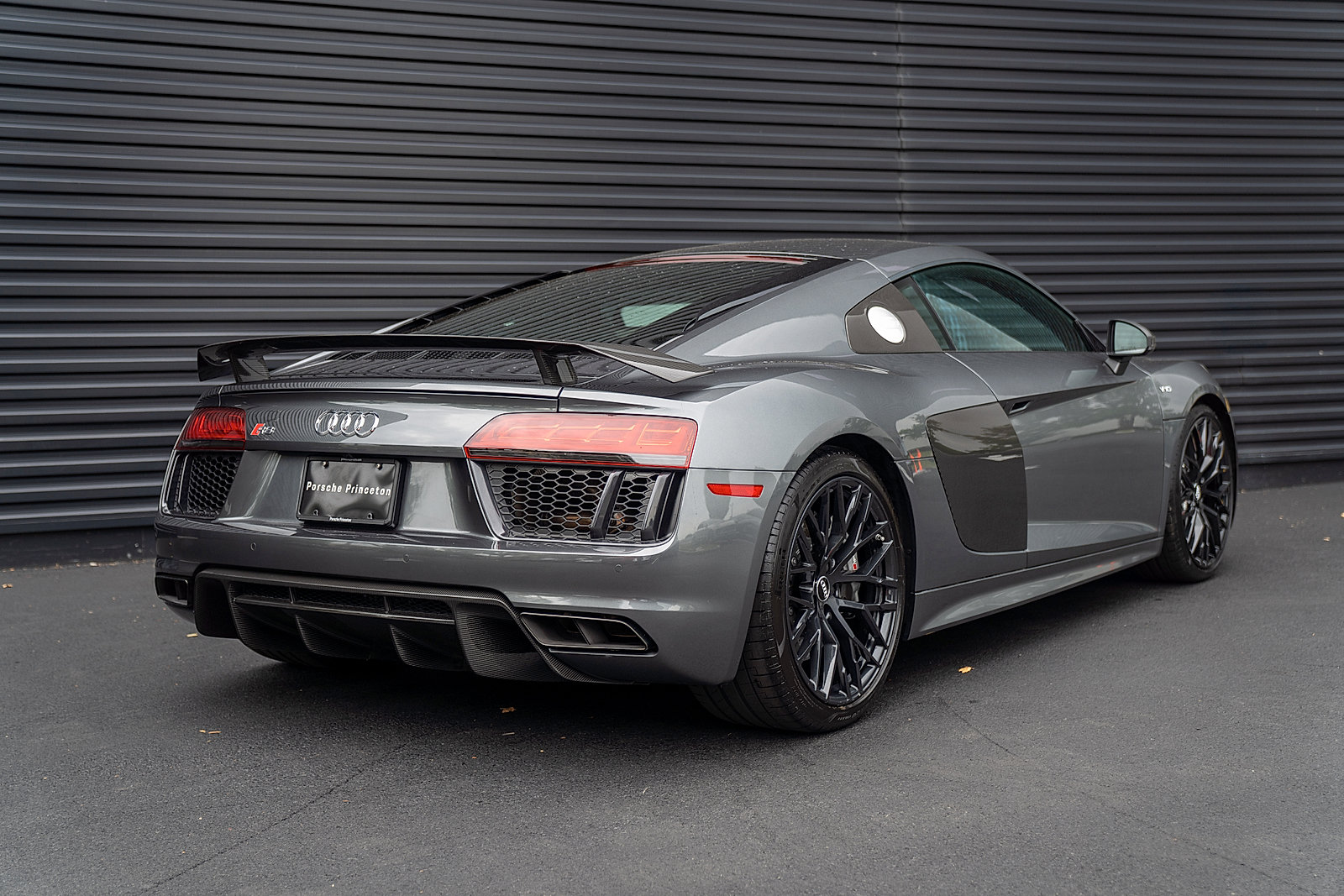 Used 2018 Audi R8 V10 plus AWD/4WD image 26