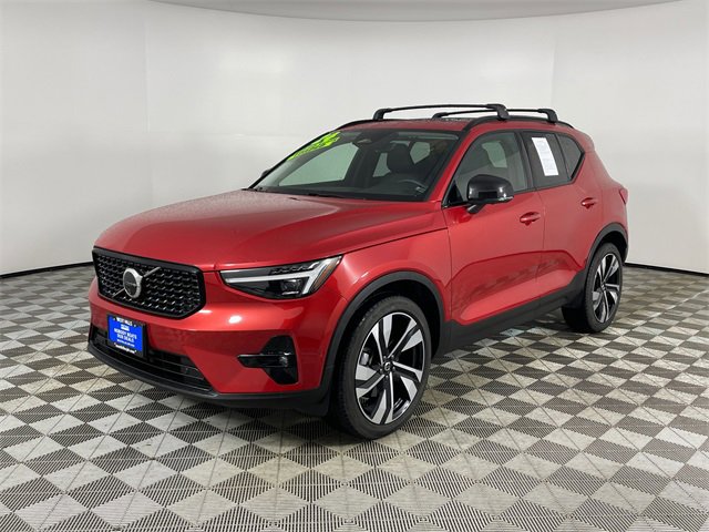 Used 2024 Volvo XC40 B5 Plus w/ Protection Package Premier