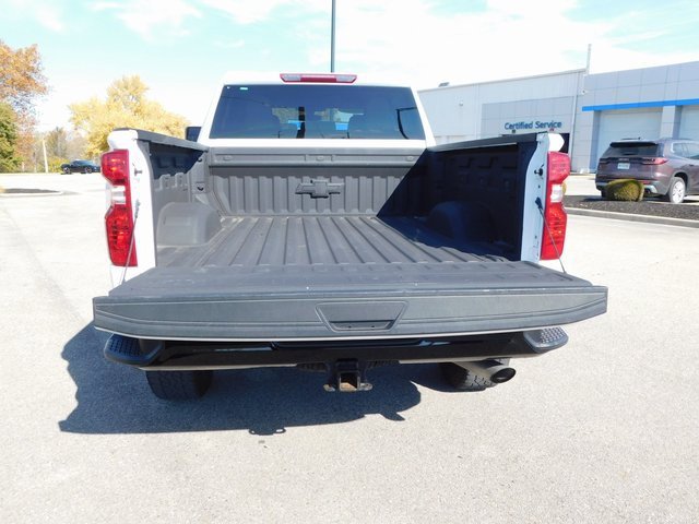 Used 2023 Chevrolet Silverado 2500 Custom image 7