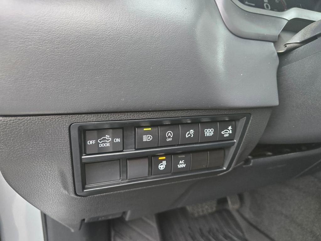 Used 2023 Toyota Tundra Platinum AWD/4WD image 20