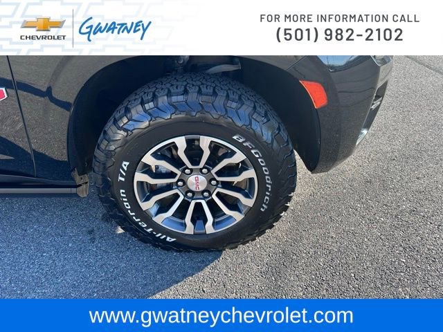 Used 2022 GMC Yukon XL AT4 w/ Max Trailering Package image 12