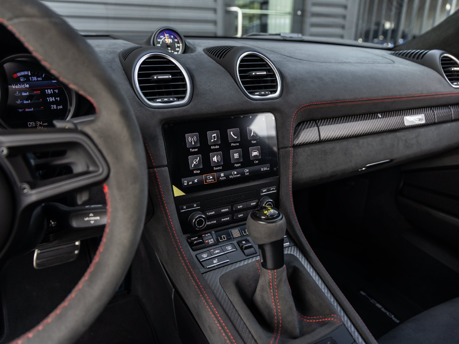 Certified 2025 Porsche 718 Boxster Spyder RS RWD image 42