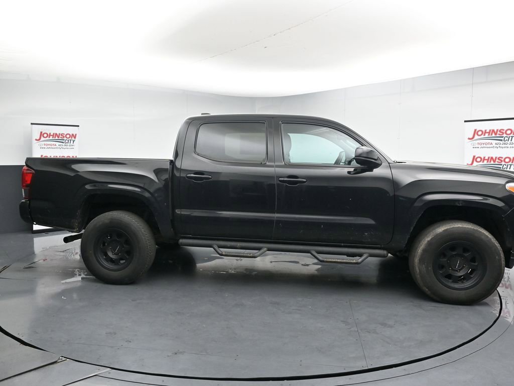 Used 2023 Toyota Tacoma SR AWD/4WD image 9