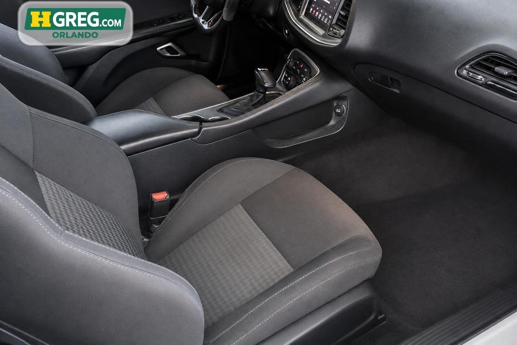 Used 2019 Dodge Challenger R/T RWD image 14