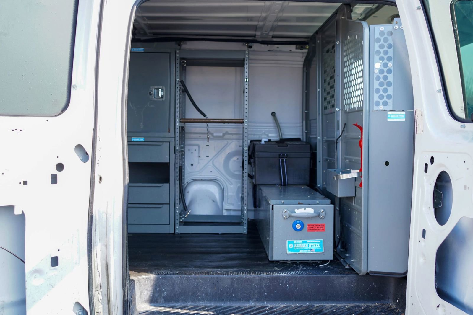 Used 2014 Ford E-250 and Econoline 250 w/ Power Group RWD image 19