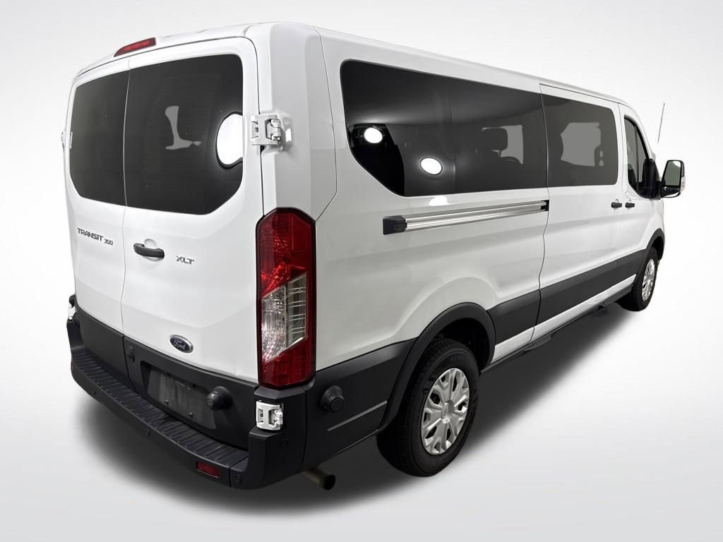 Used 2024 Ford Transit 350 XLT image 3