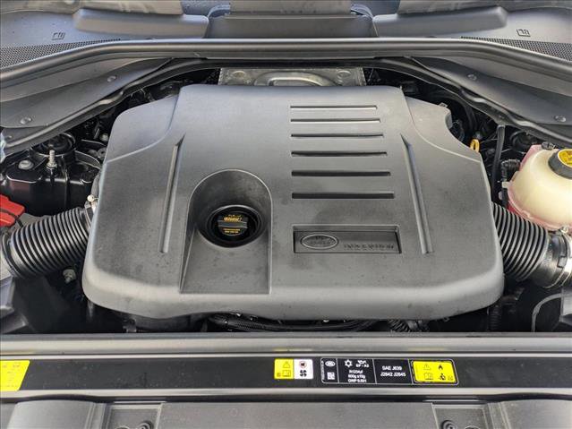 Certified 2025 Land Rover Range Rover Sport SE image 24