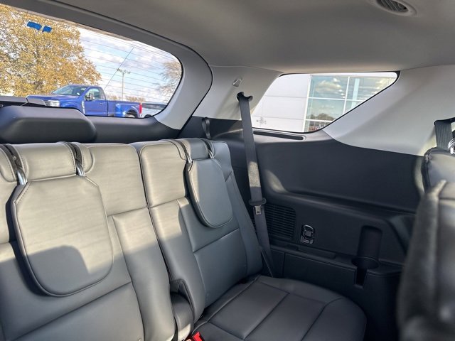 New 2026 Ford Explorer Active w/ Active Comfort Package image 15