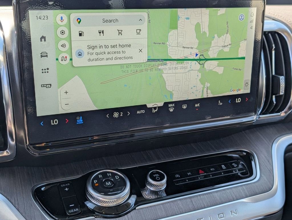 New 2026 Ford Expedition Platinum image 4