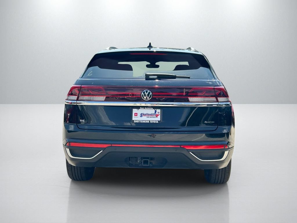 Used 2026 Volkswagen Atlas Cross Sport SE AWD/4WD image 6