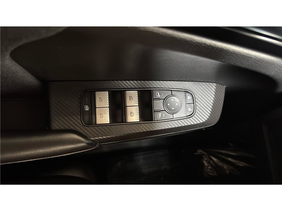 Used 2025 Mitsubishi Outlander ES FWD image 35