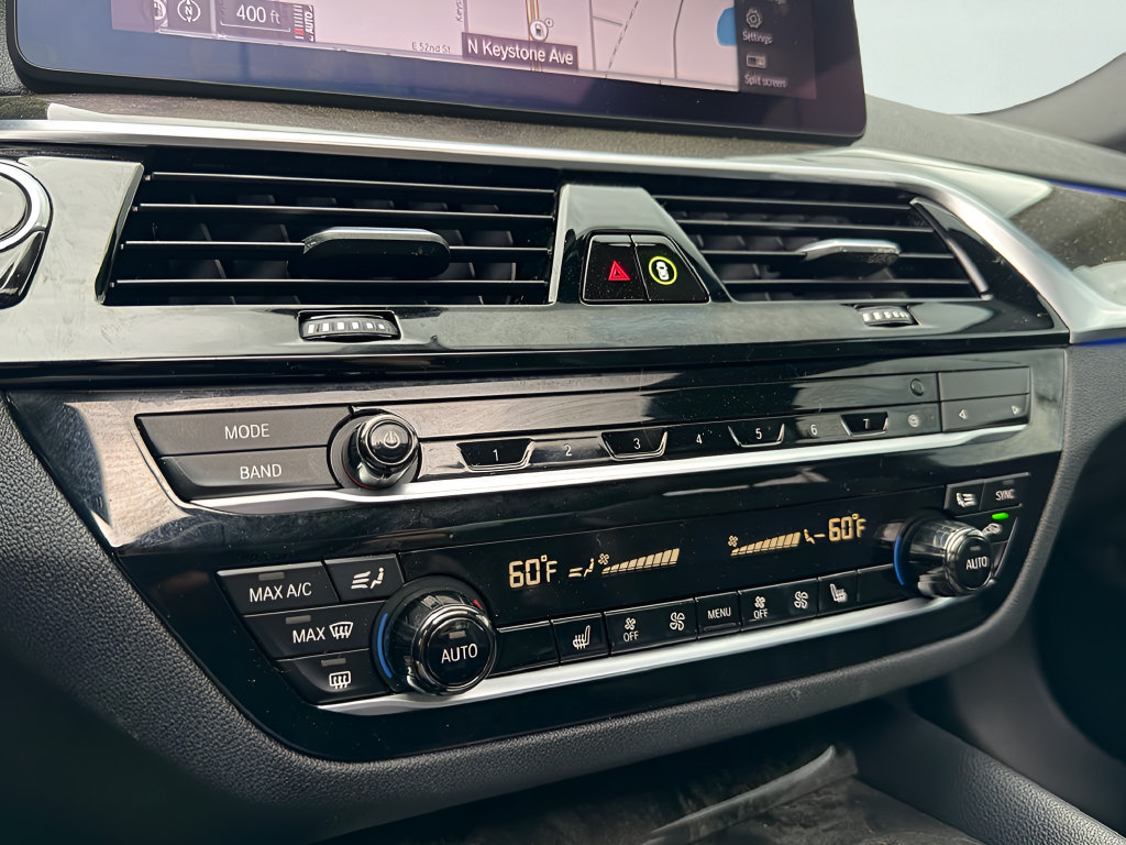 Used 2021 BMW 530i w/ Executive Package RWD image 69