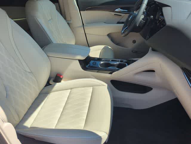 Used 2023 Buick Envision Avenir AWD/4WD image 23